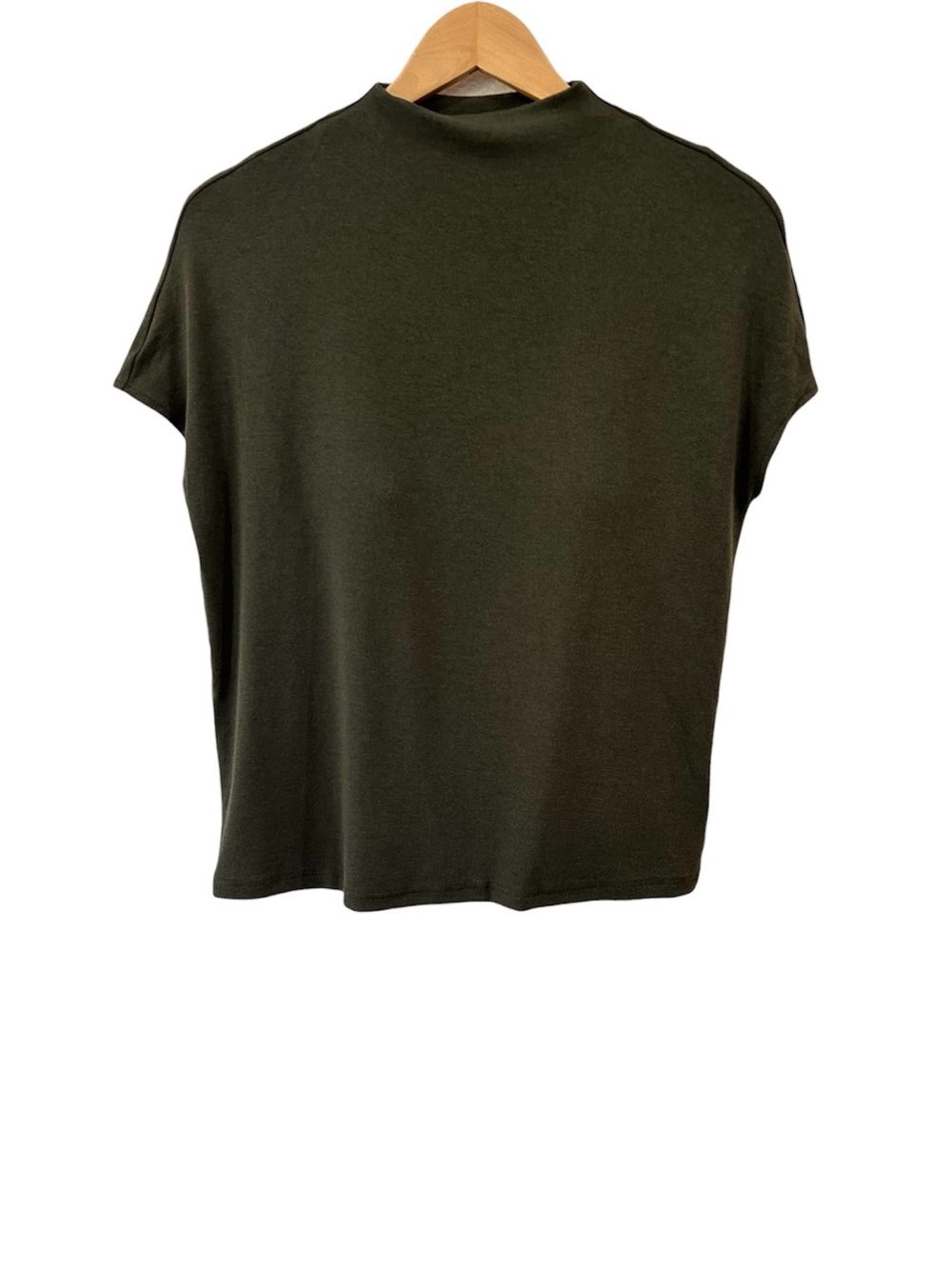OGL Litewarm Essential Mock Neck Bra Top M olive green short sleeve stretch NWT